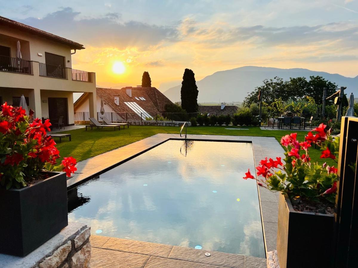 Weingut Gasshof Apartman Appiano Sulla Strada Del Vino Kültér fotó